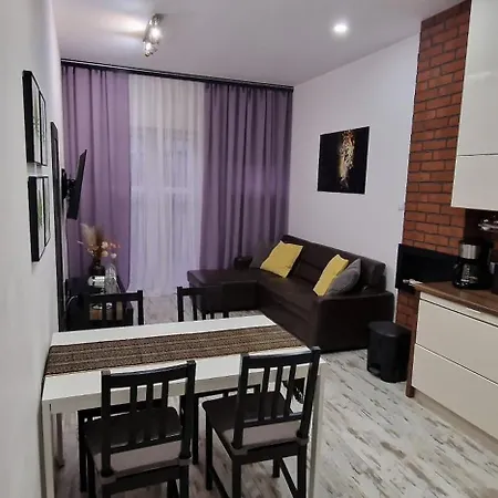 Leopard Apartment *